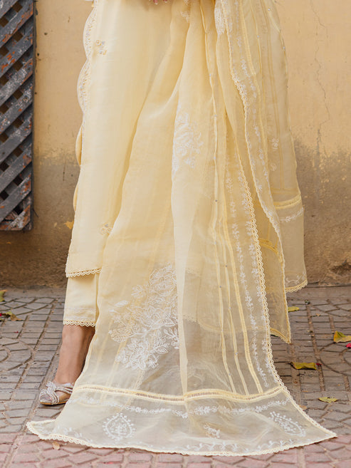Farah Zubair | Luxury Pret | Nargis