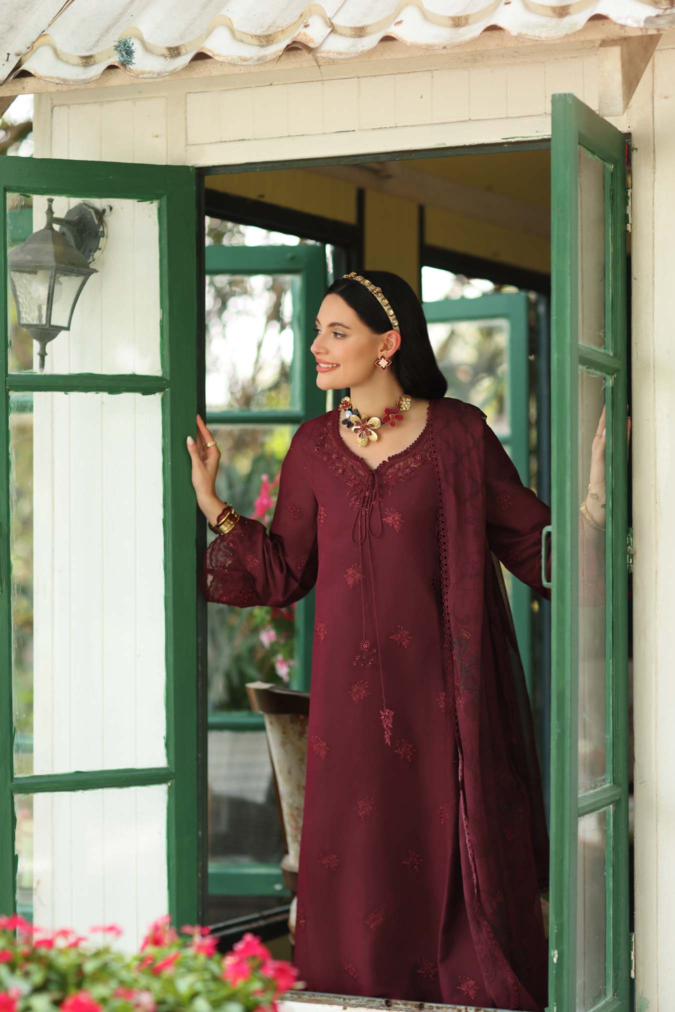 Noor by Saadia Asad | Noor Eid Printskhas 26 |D10 – Burgundy