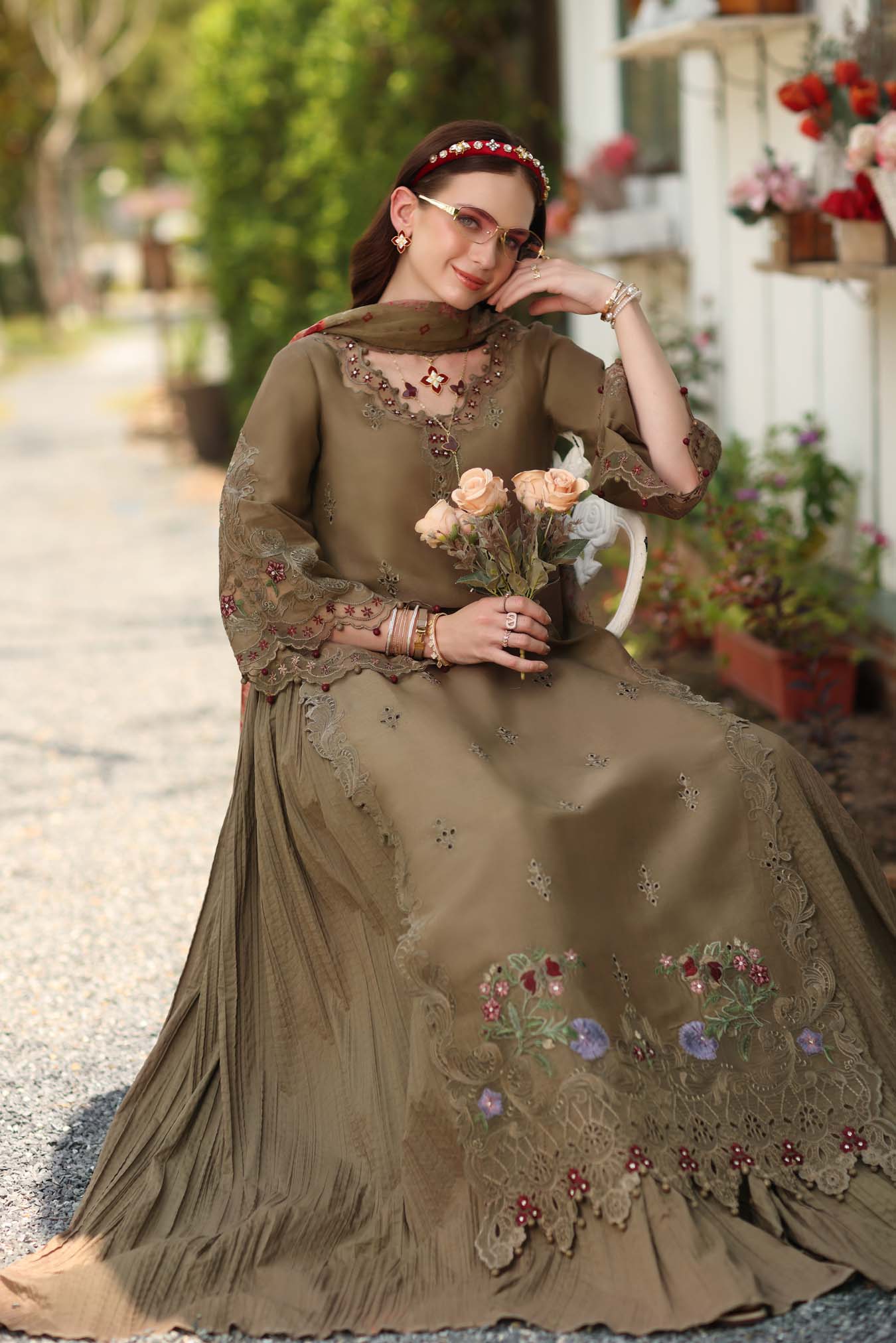 Noor by Saadia Asad | Noor Eid Printskhas 26 |D8 – Mocha Sienna