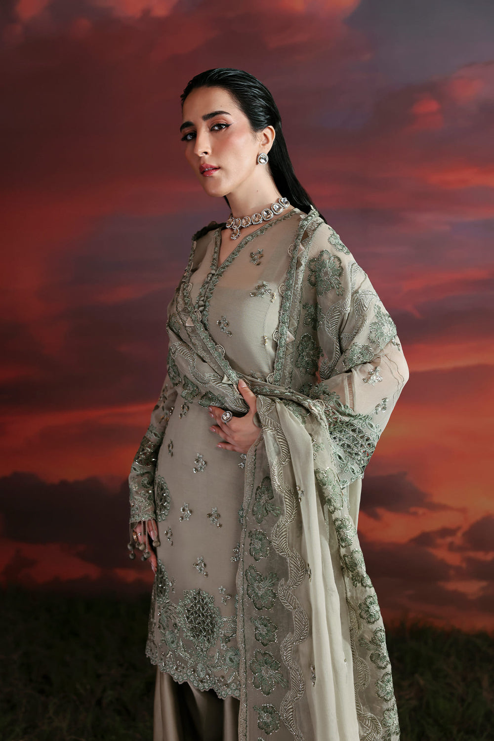 Zarposh | Moonlit Muse | Nerine
