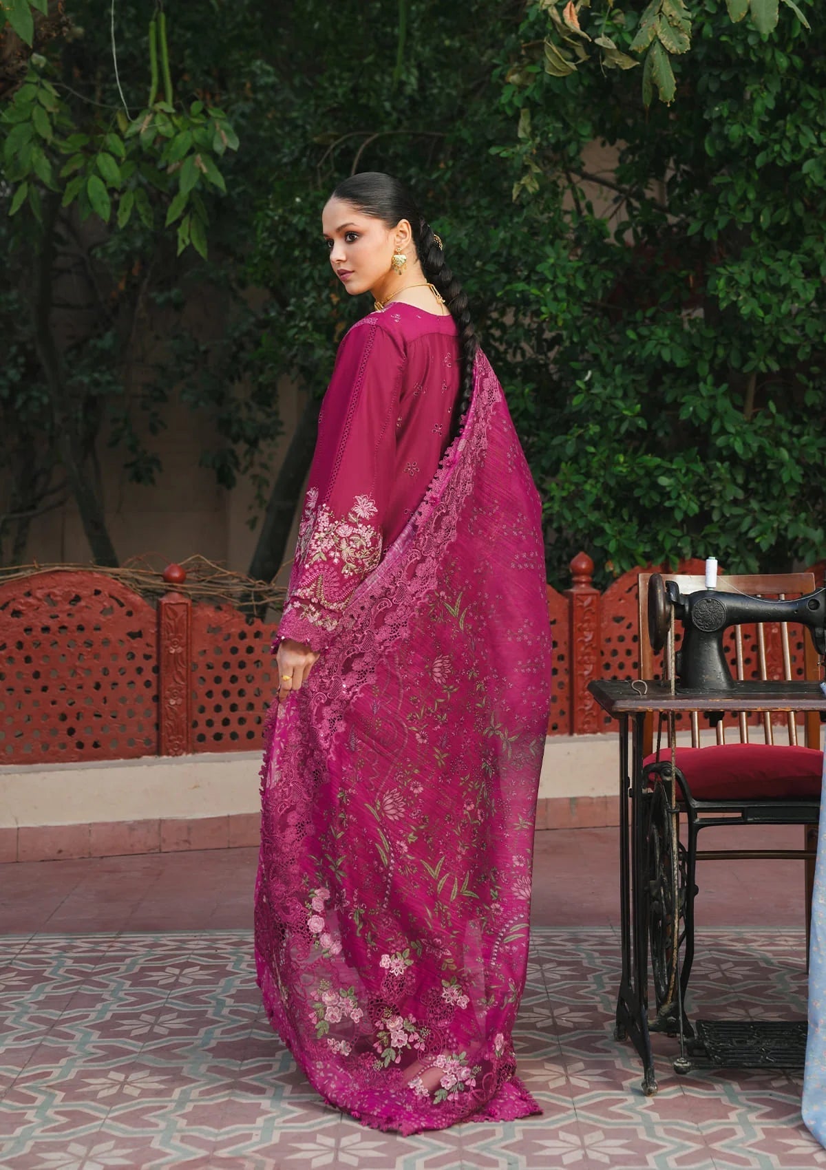 Kahf Premium | Ek Fasana Luxury Lawn 26 | KLB-7A NAVELI