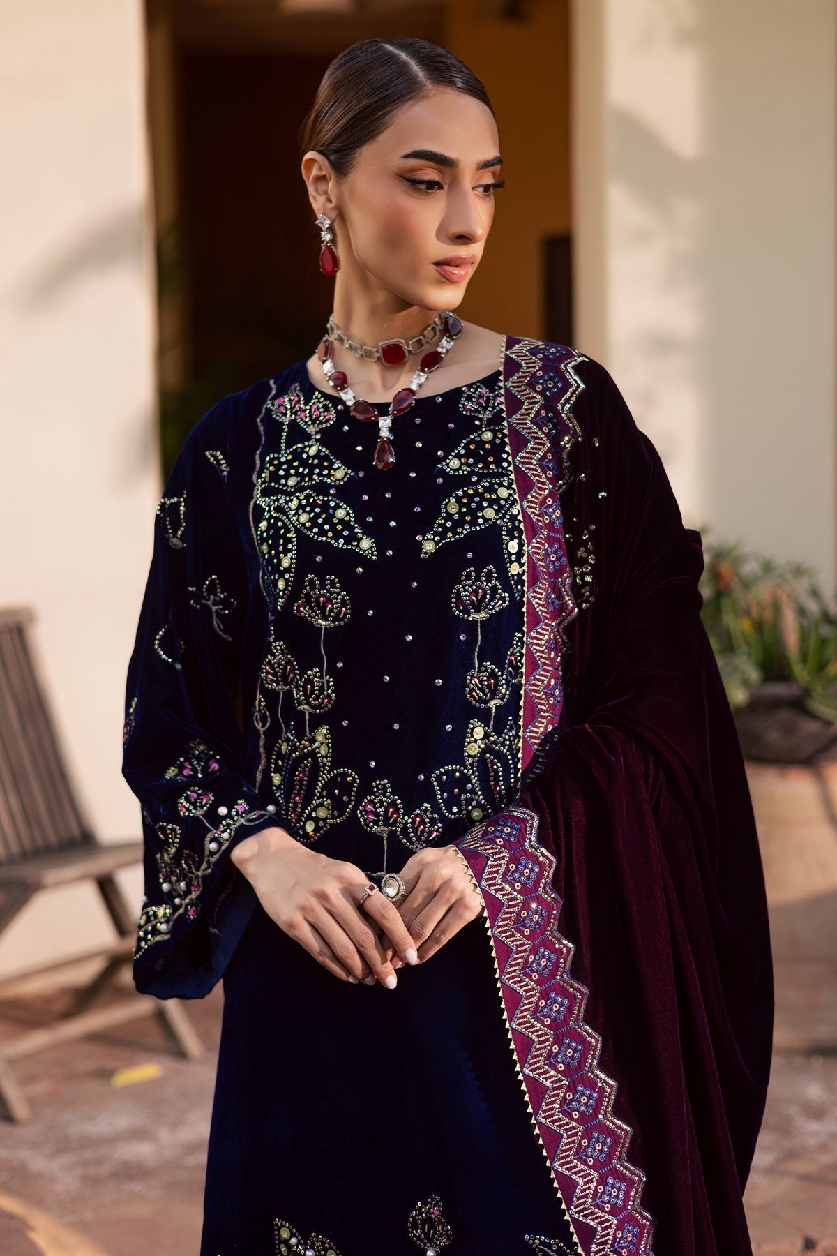 Nureh | Maya Velvet | NW-116