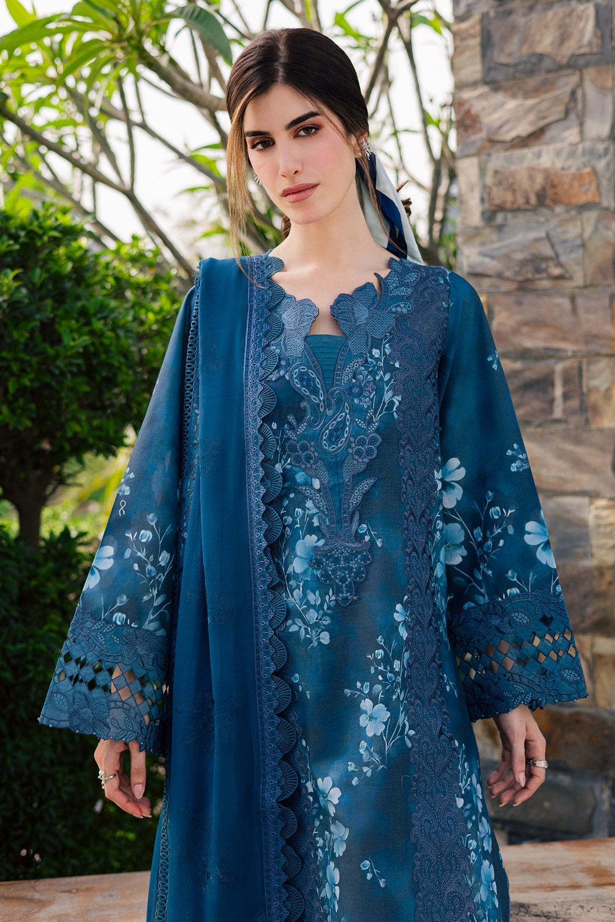 Nureh | Raha Lawn | NE-260
