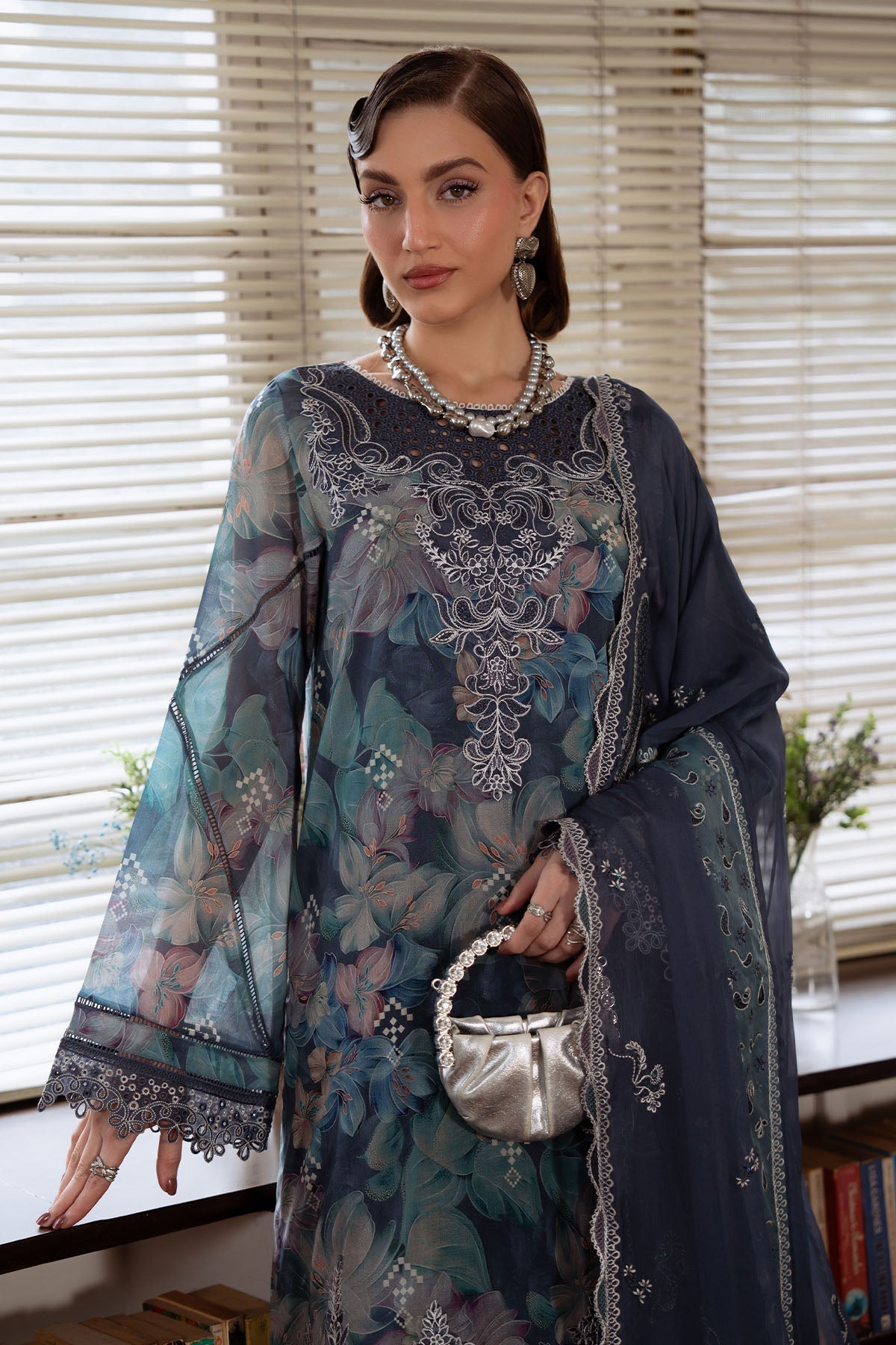 Nureh | Swiss Lawn | NS-162