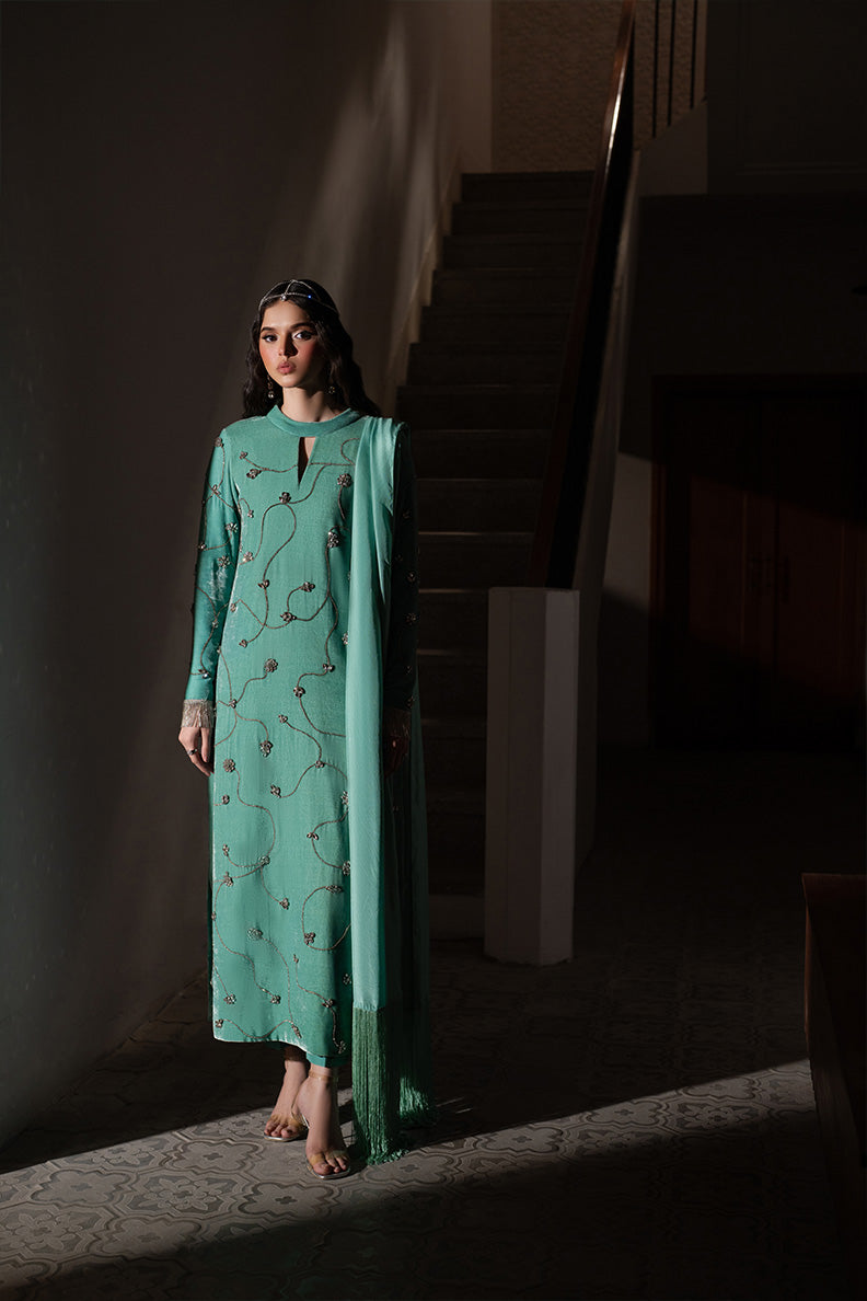 Caia | Luxury Velvet Edit 25 | Turquoise