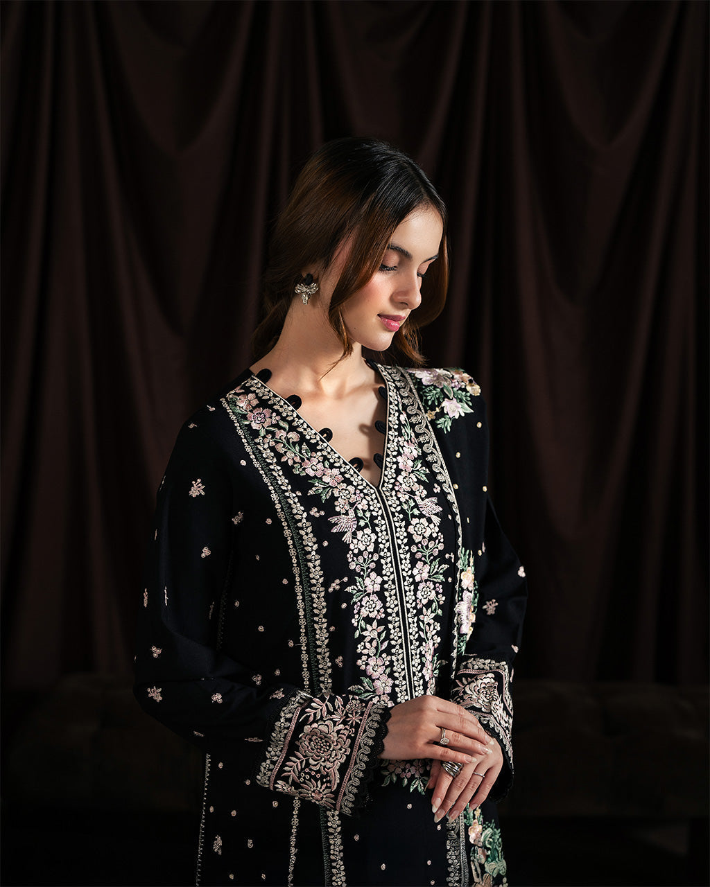 Neeshay | Winter Reverie | Velayne