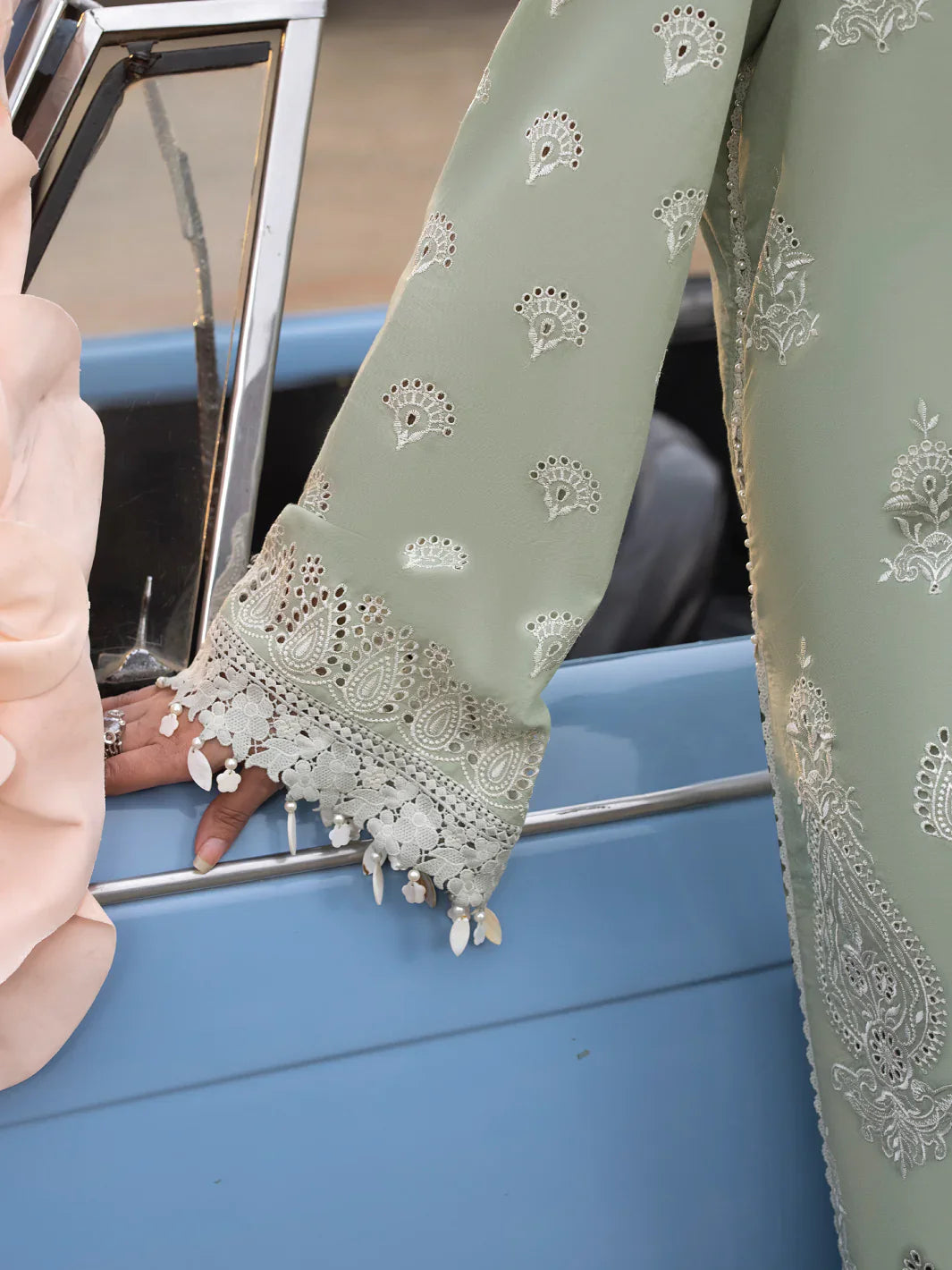 Faiza Faisal | Maya Luxury Lawn | Elena