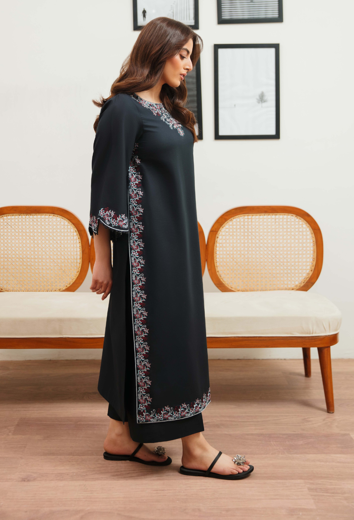 Humdum | Ayra Ready to wear | Ayra - D07