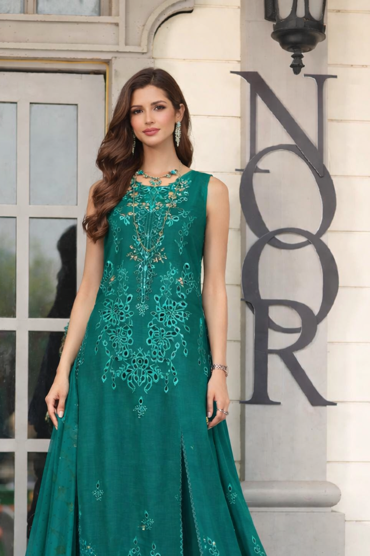 Noor by Saadia Asad | Eid Luxe Chikankari 26 | D1 - Malachite Green