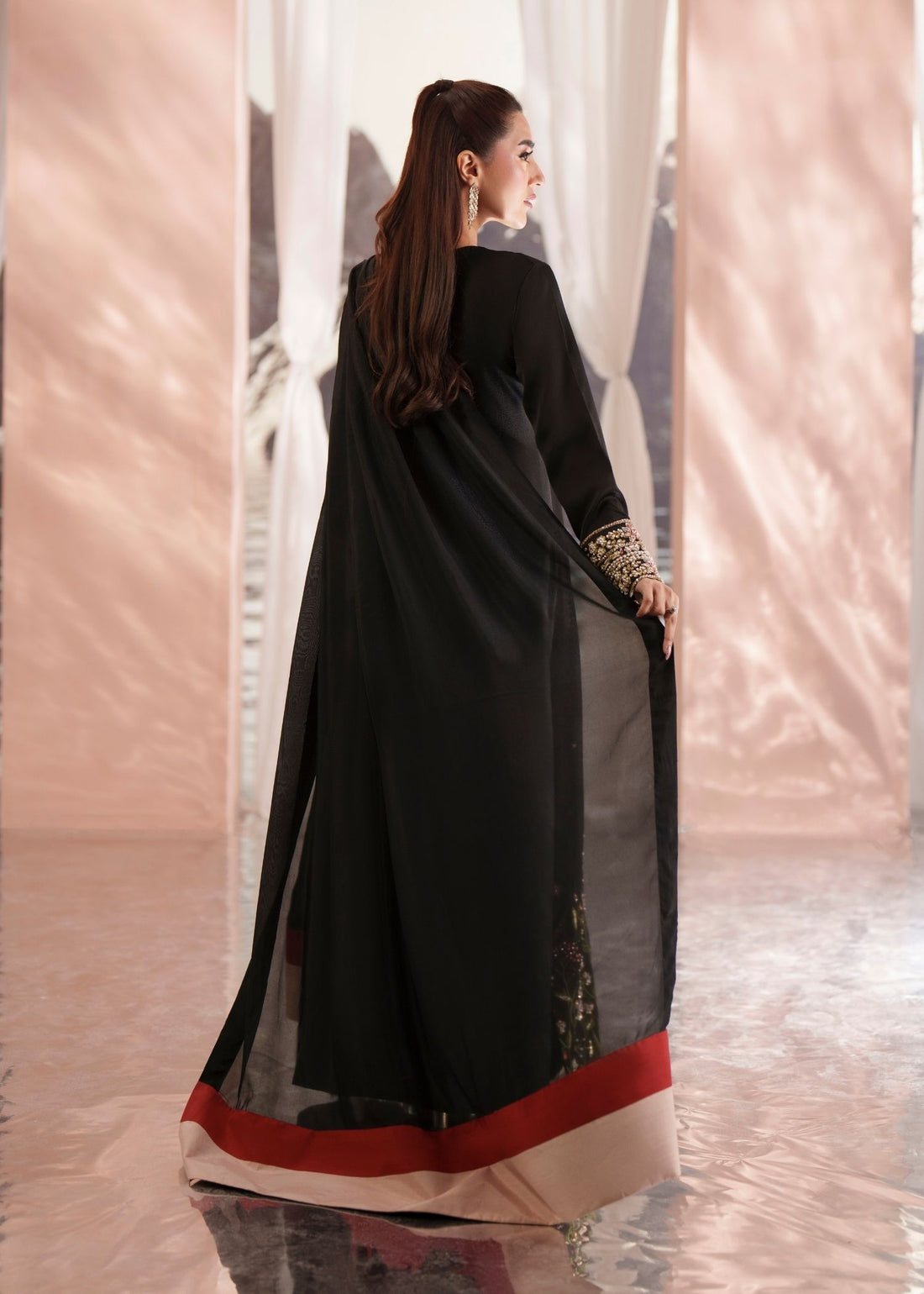 Mehak Yaqoob | Enchante Luxe Edit | MUSE