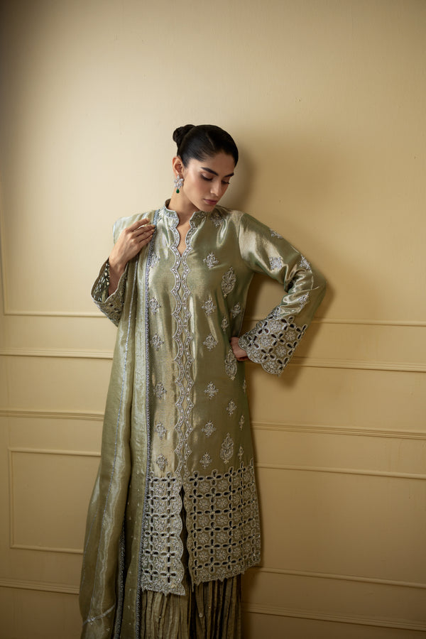 Sana Abbas | Suvi Wedding Formals | ZAHA