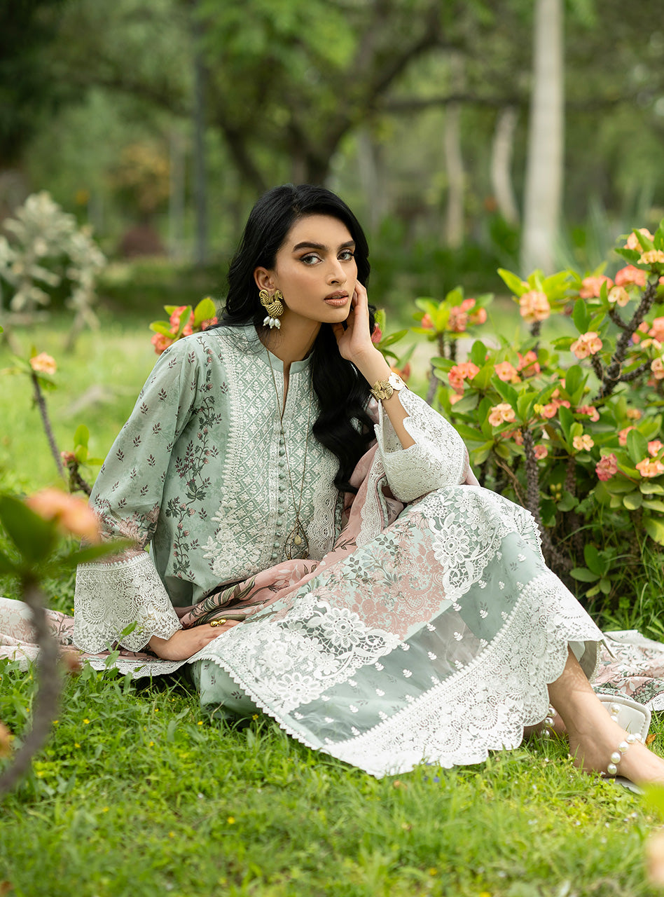 Zainab Chottani | Luxe Lawn 26 | Ivie - 13