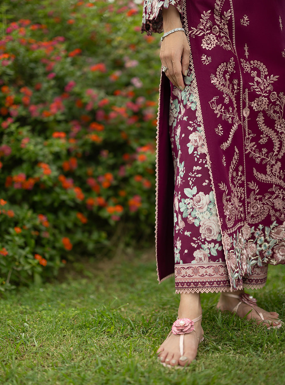 Zainab Chottani | Luxe Lawn 26 | Soma - 07
