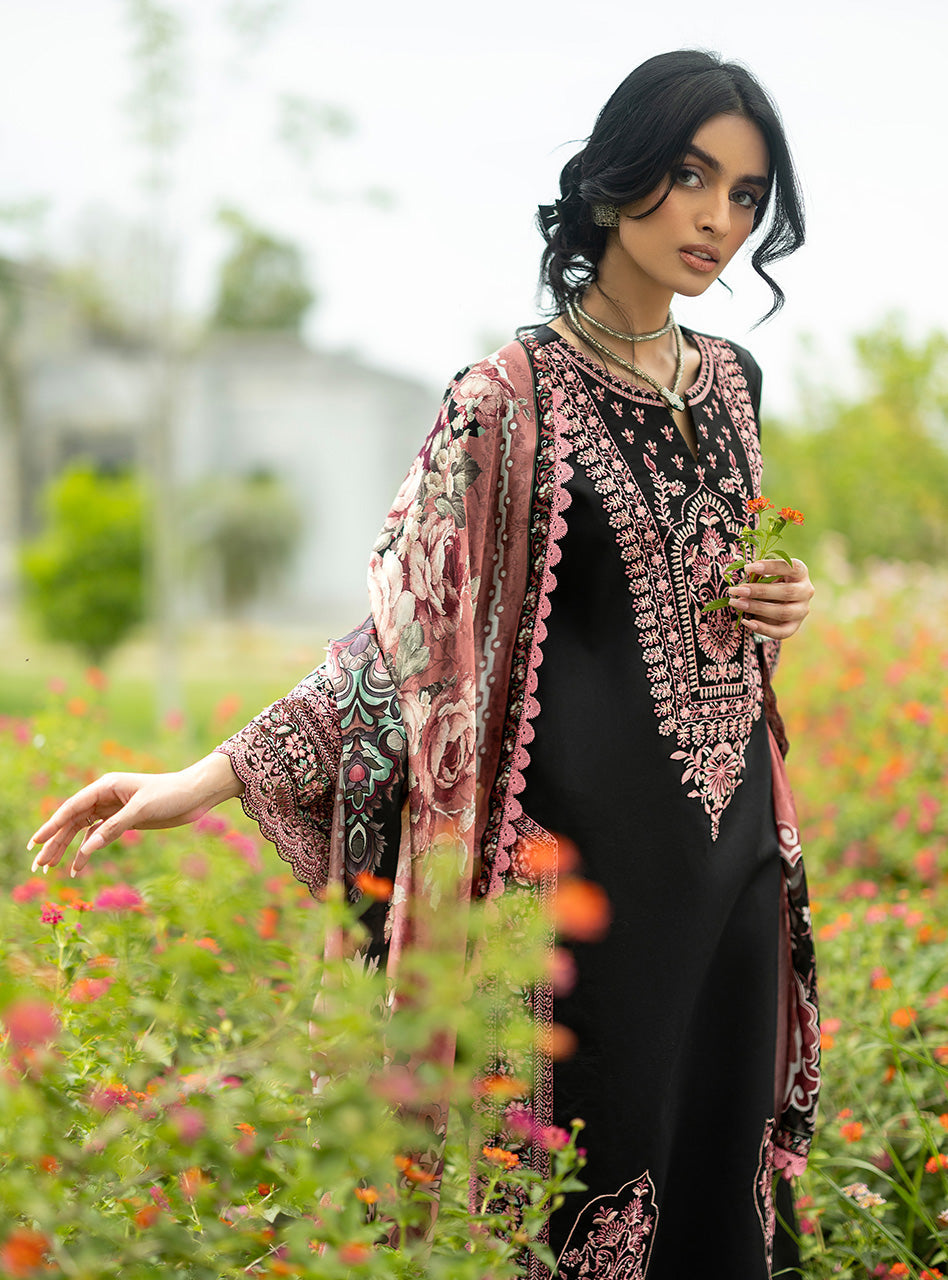 Zainab Chottani | Luxe Lawn 26 | Seya - 10