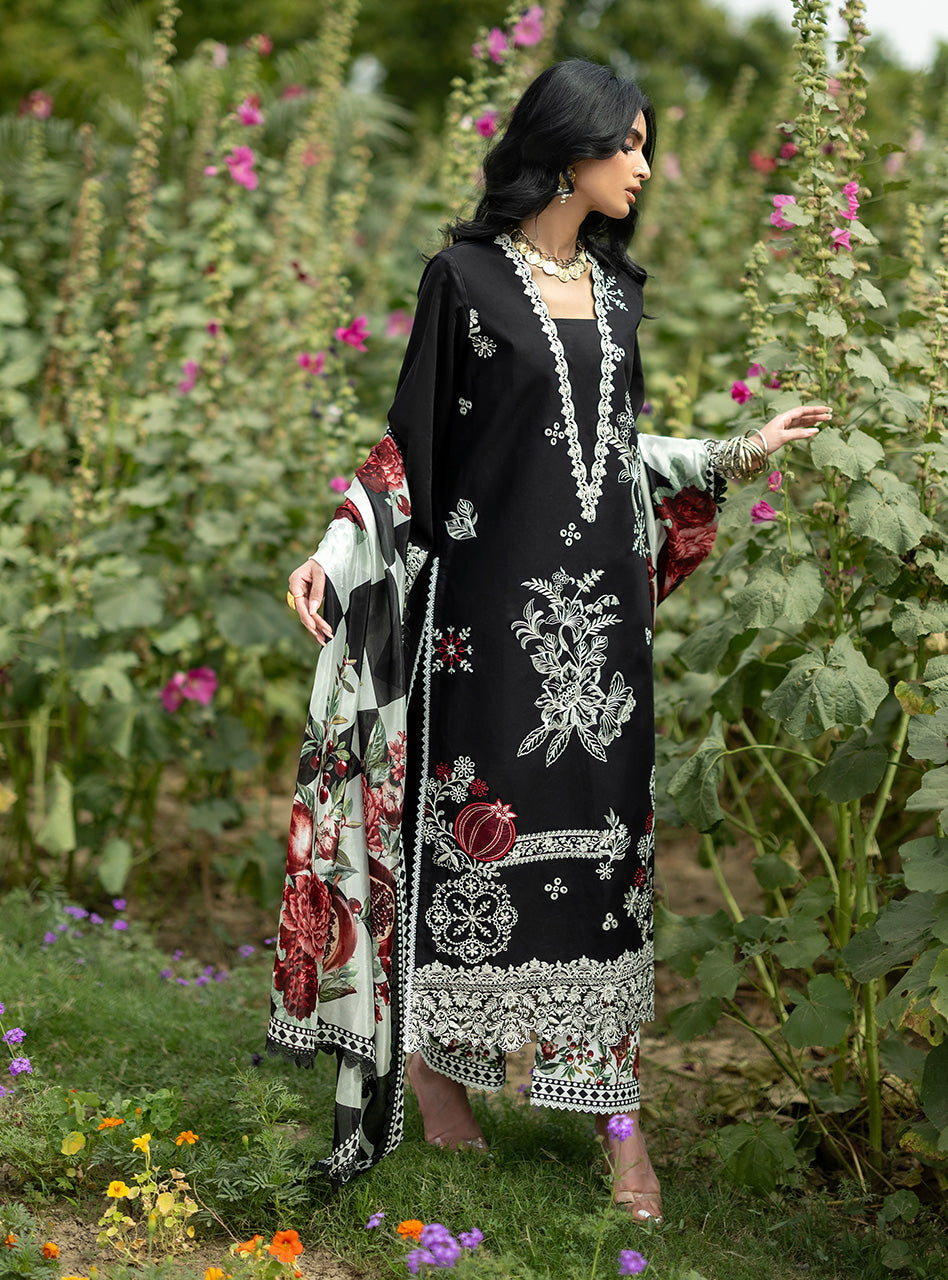 Zainab Chottani | Luxe Lawn 26 | Fia - 03