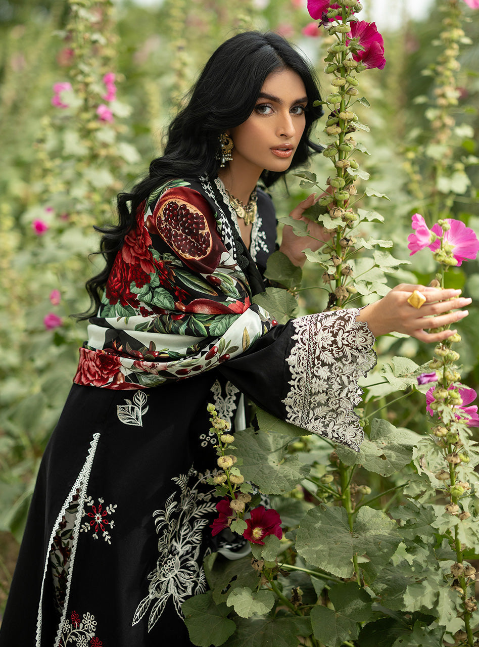 Zainab Chottani | Luxe Lawn 26 | Fia - 03