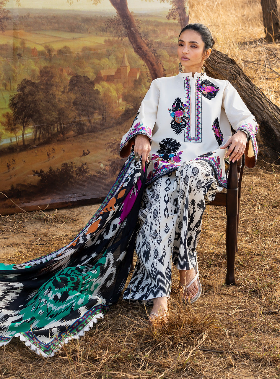 Zainab Chottani | Spring Summer Lawn 26 | Nivara 17