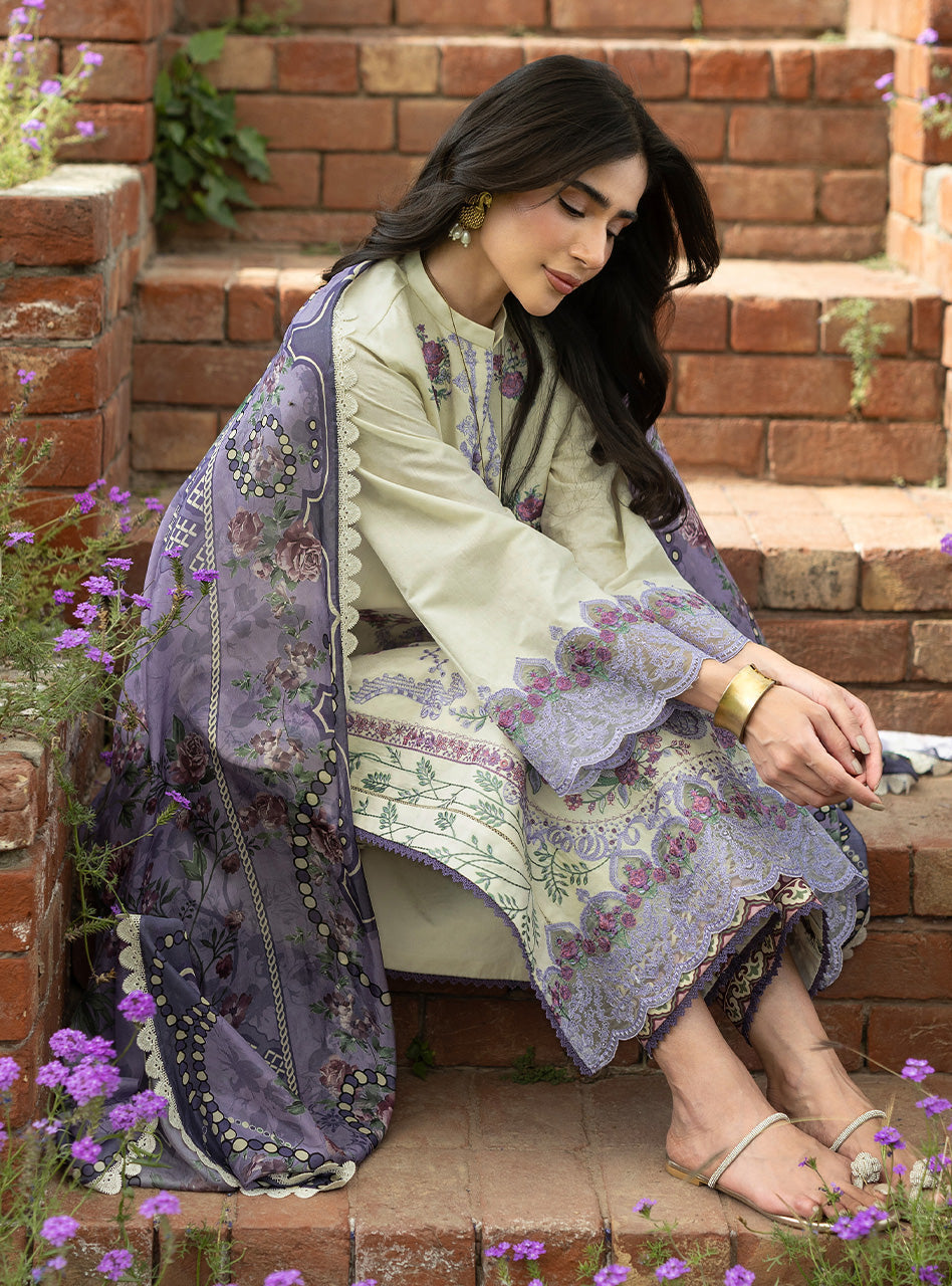 Zainab Chottani | Luxe Lawn 26 | Kyra - 04