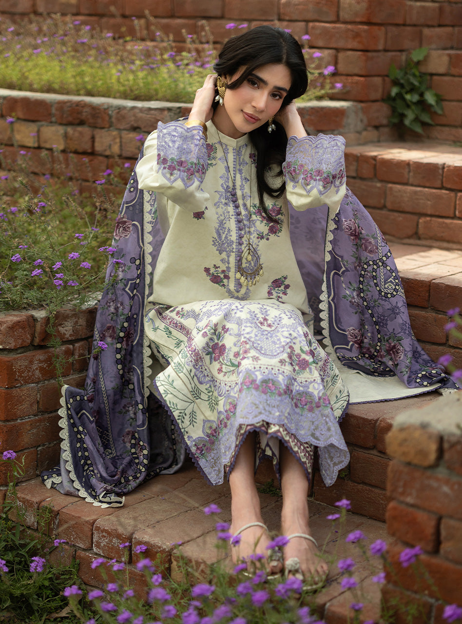 Zainab Chottani | Luxe Lawn 26 | Kyra - 04