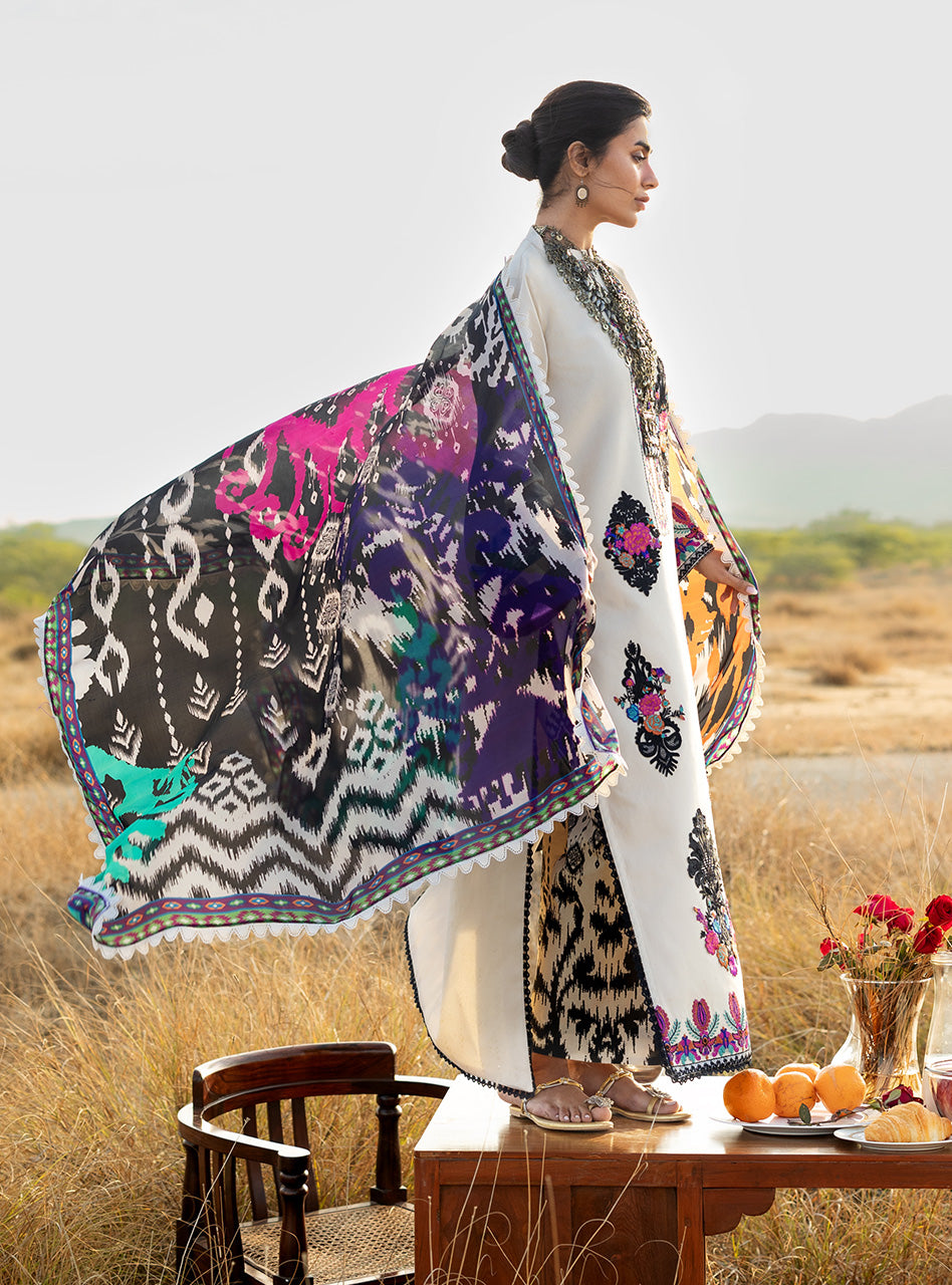 Zainab Chottani | Spring Summer Lawn 26 | Nivara 17