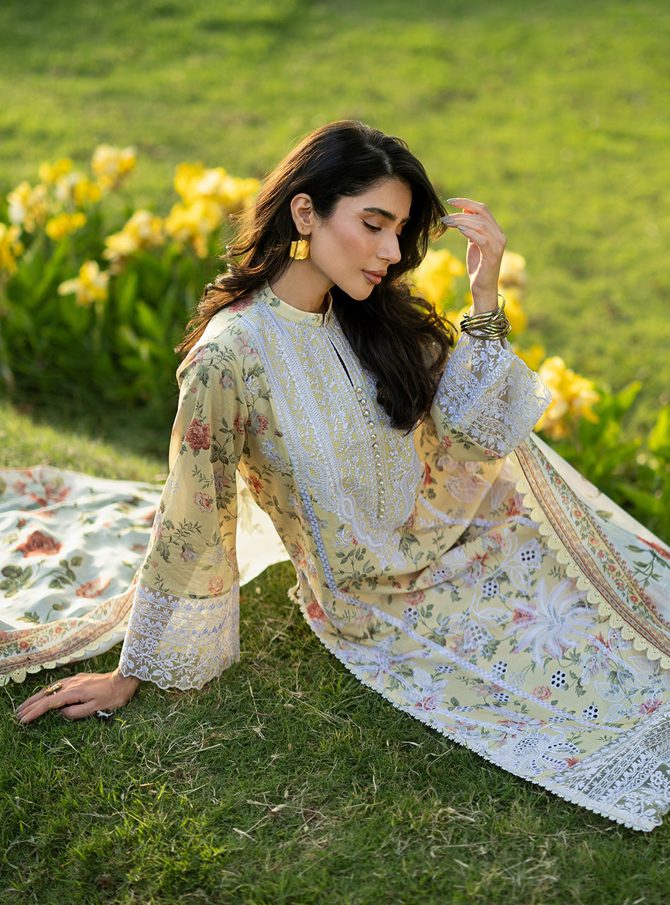 Zainab Chottani | Luxe Lawn 26 | Dune - 12
