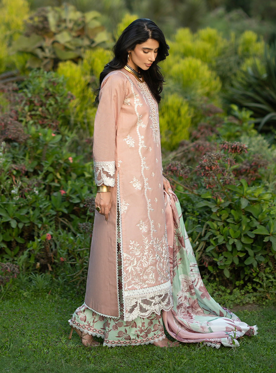 Zainab Chottani | Luxe Lawn 26 | Esme - 02