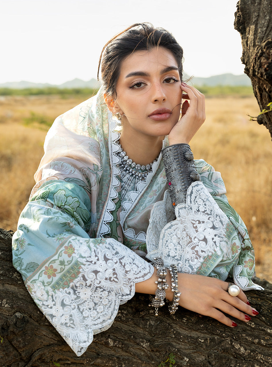 Zainab Chottani | Spring Summer Lawn 26 | Liyana