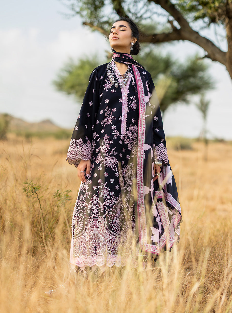 Zainab Chottani | Spring Summer Lawn 26 | Lyara 09