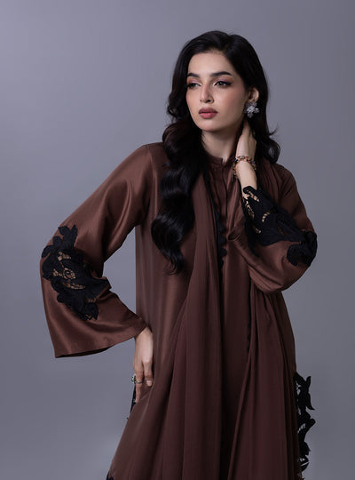 Zainab Chottani | Ramadan Edit 26 | Maison Mocha