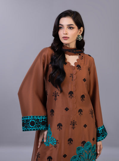 Zainab Chottani | Ramadan Edit 26 | Terra Luxe