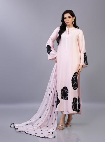 Zainab Chottani | Ramadan Edit 26 | Blush Royale