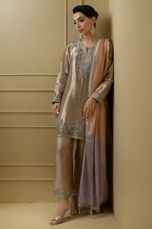 Sana Abbas | Suvi Wedding Formals | LEYA