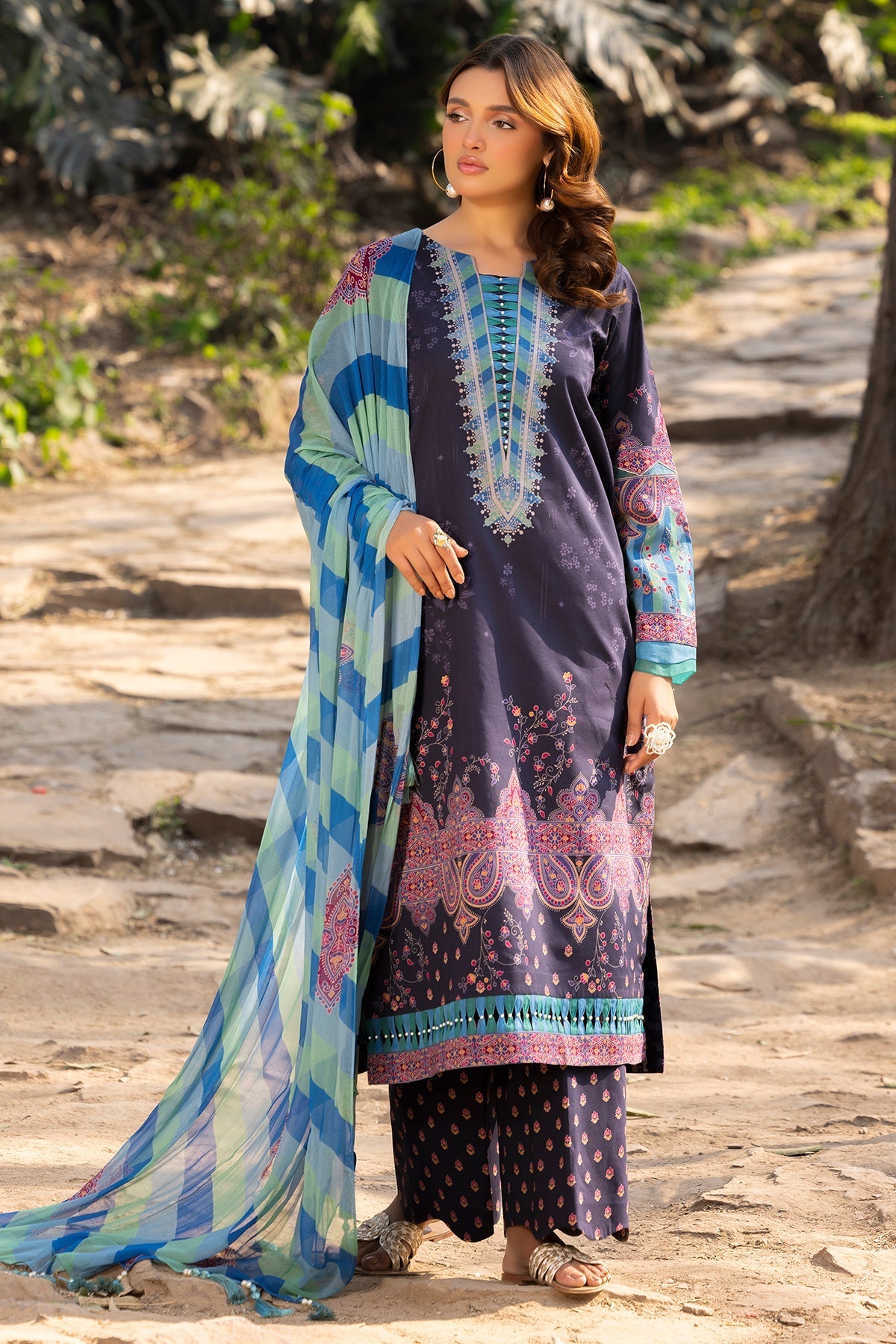 Charizma | C prints Lawn | CP5-20