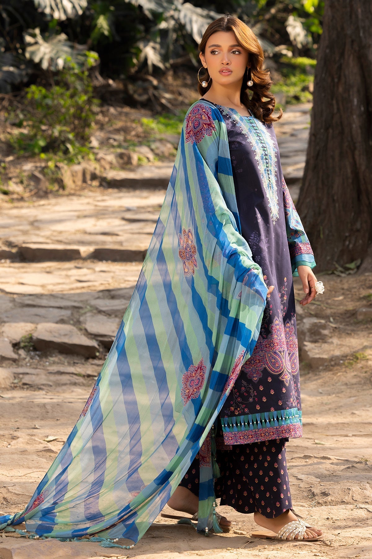 Charizma | C prints Lawn | CP5-20