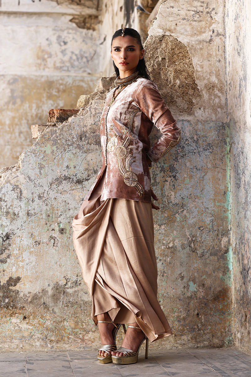Wardha Saleem | Pure Velvet 25 | Nuha