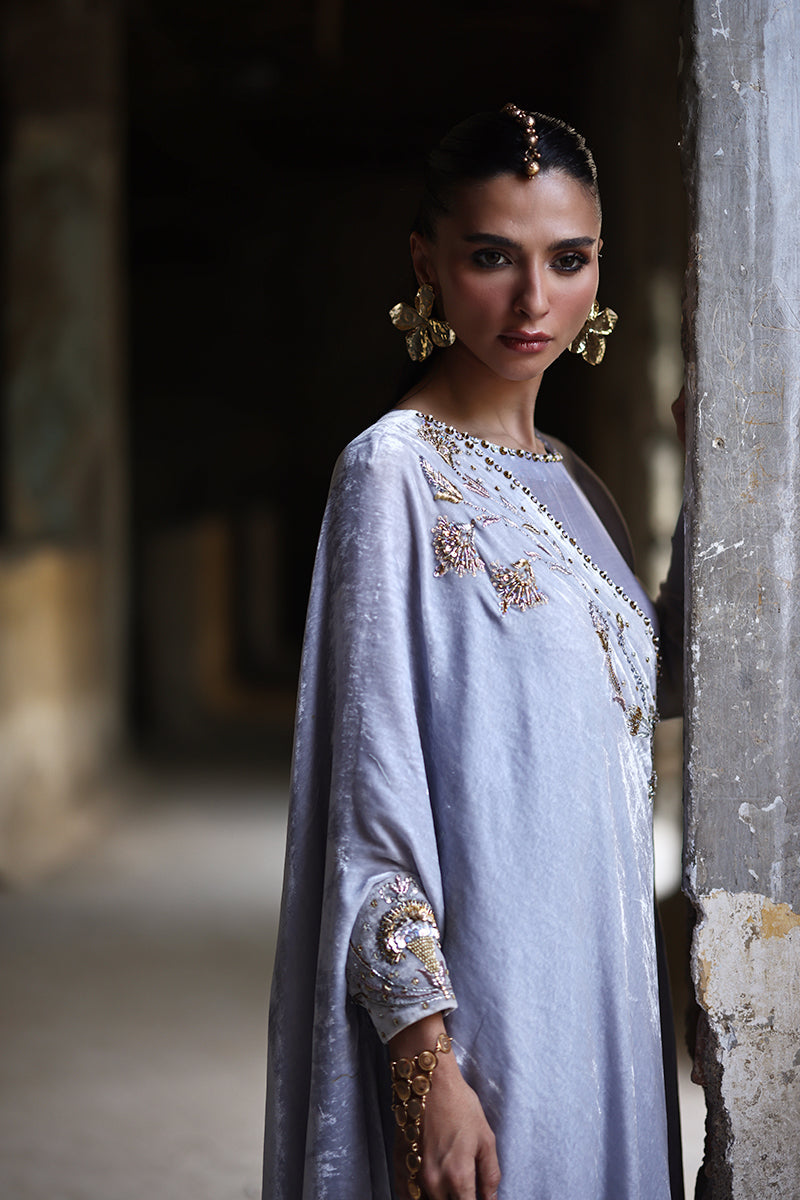 Wardha Saleem | Pure Velvet 25 | Viro