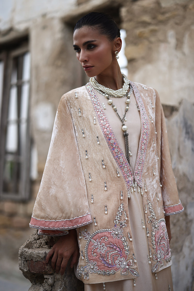 Wardha Saleem | Pure Velvet 25 | Arya
