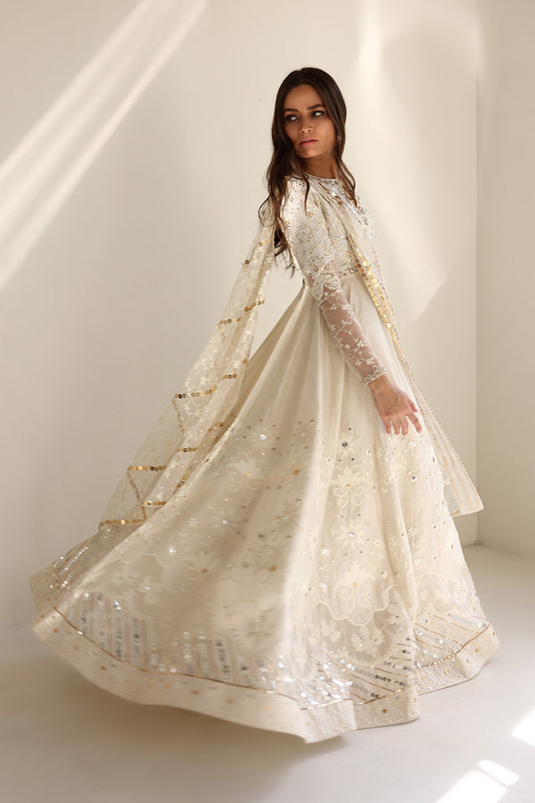Sania Maskatiya | Cira Formals 25 | Syra