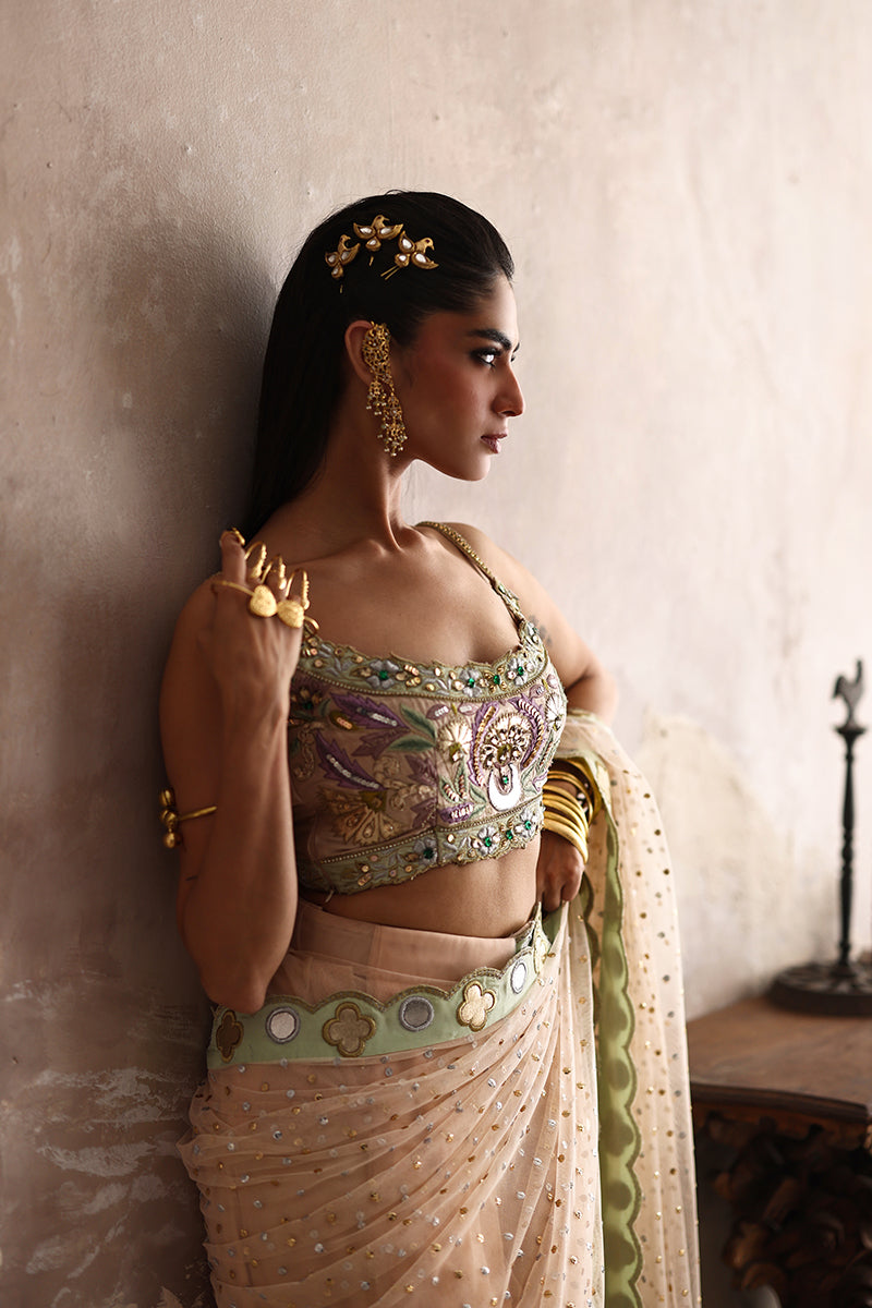 Wardha Saleem | Layla Formals 25 | Mizrab