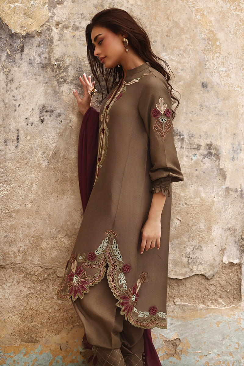 Wardha Saleem | Zimal Luxury Eid Edit 26 | Afsaneh