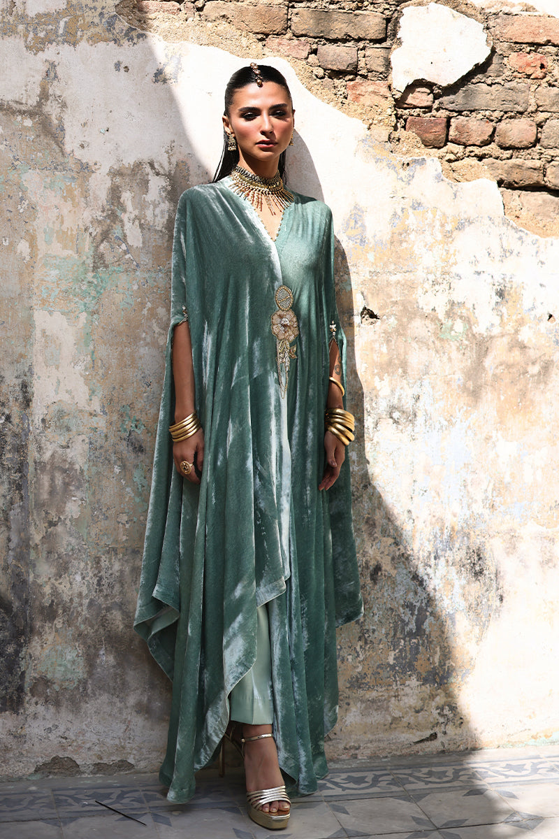Wardha Saleem | Pure Velvet 25 | Kyra