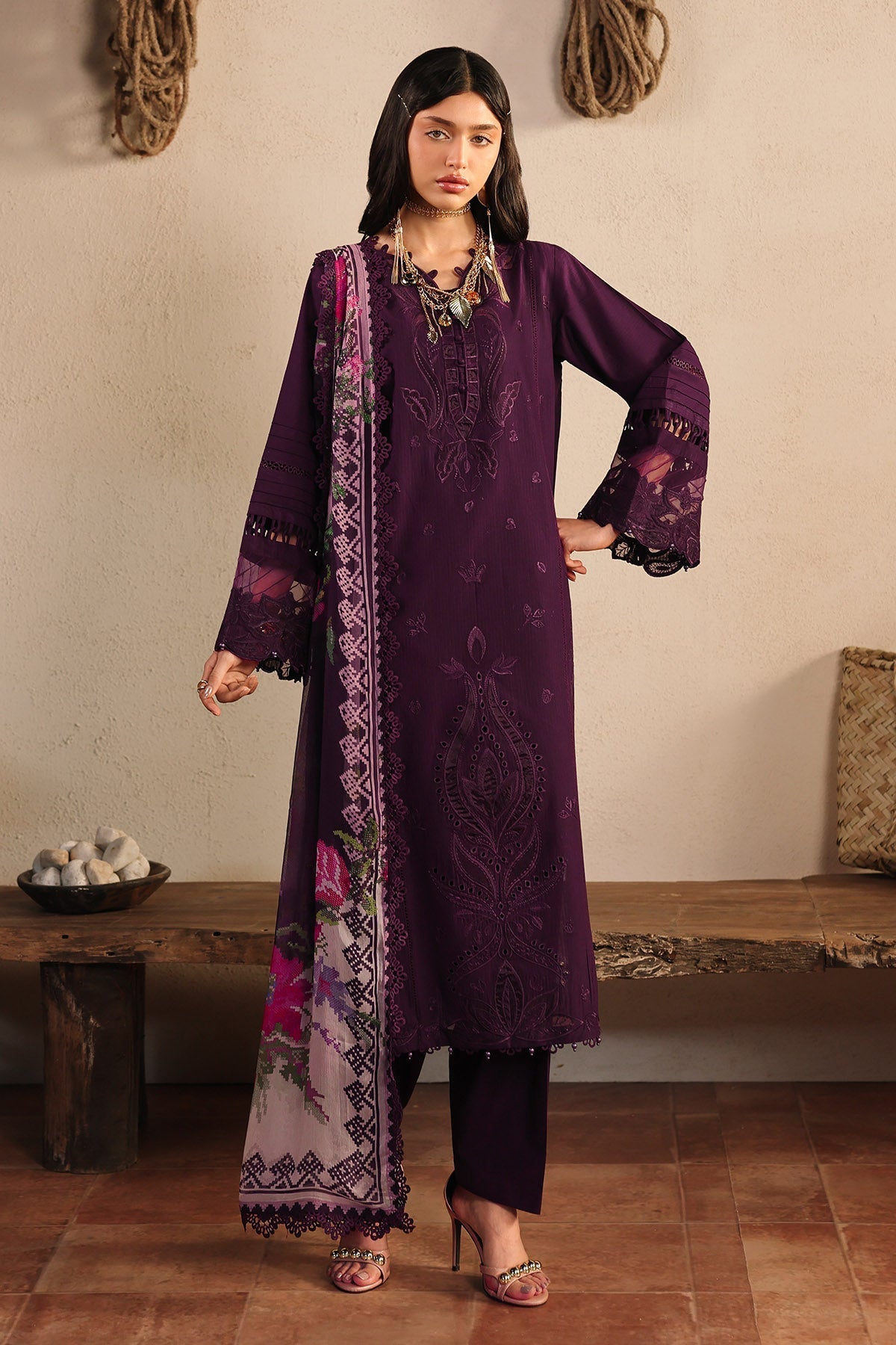 Nureh | Raha Lawn | NE-246