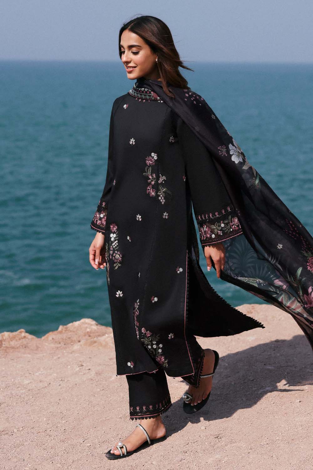 Seran | Afsanah Lawn 25 | ZOYA