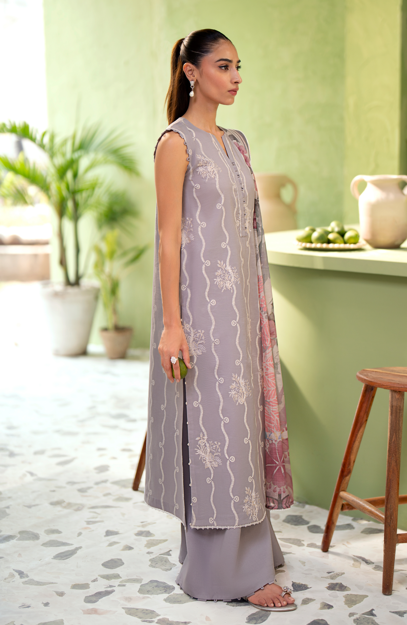 Seran | Artisan Lawn 25 | GRIS