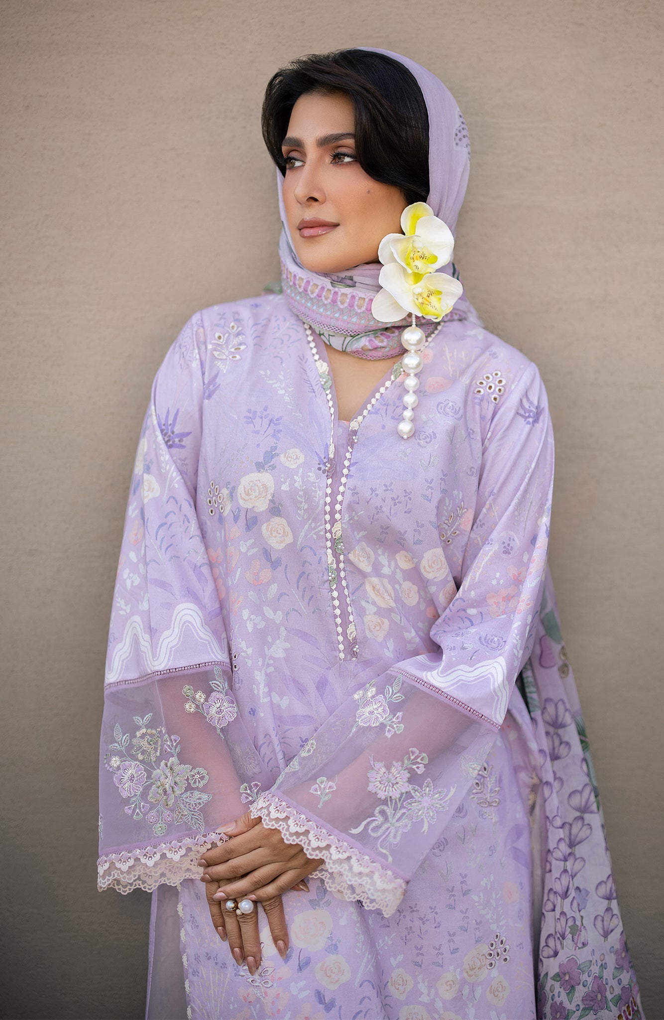 Seran | Afsanah Lawn | Nima