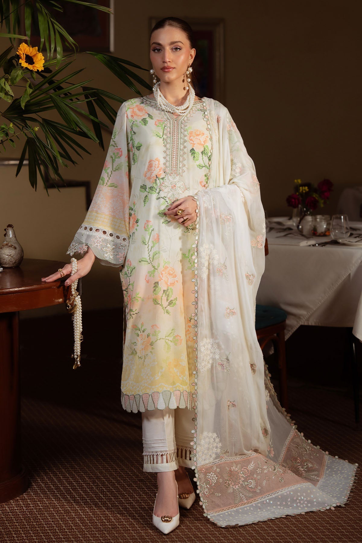 Nureh | Swiss Lawn | NS-163