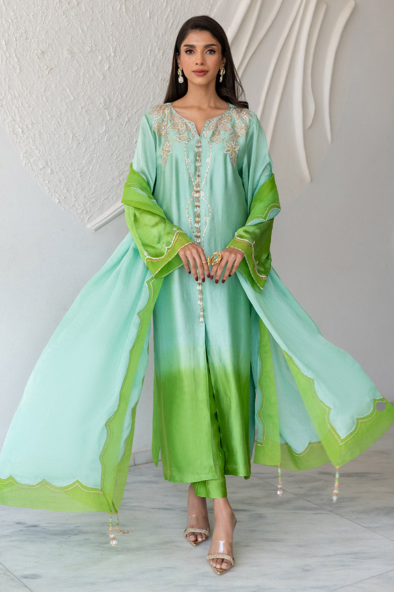 Chic Ophicial | Celenia Pret | Ombre Green