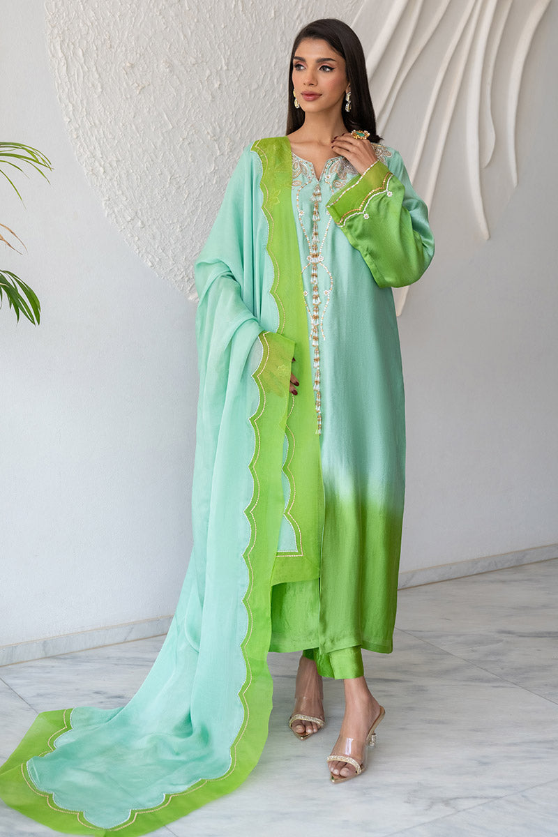 Chic Ophicial | Celenia Pret | Ombre Green