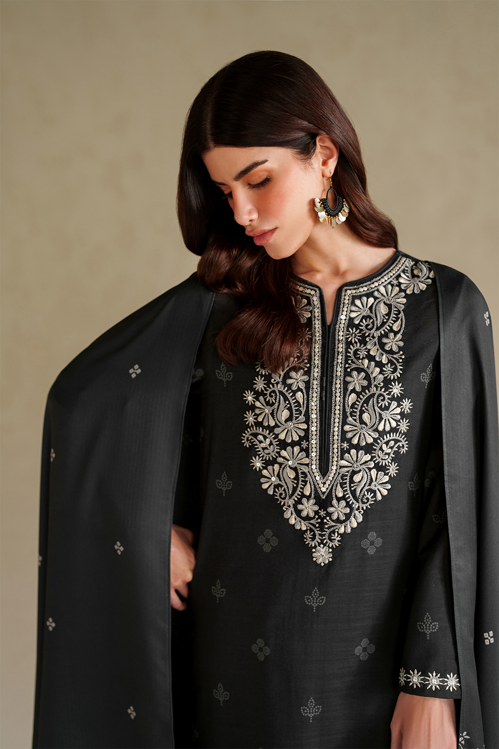 Iznik | Winter Chapter 25 | UE-591 Printed Khaddar