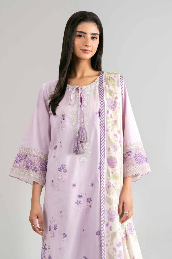 Nishat | Eid Lawn | 42601526
